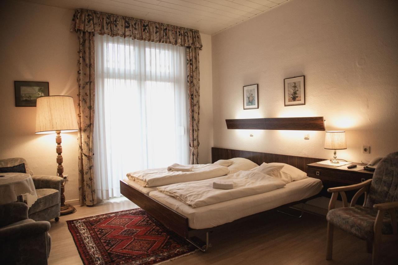 Haus Mecklenburg Hotel Pension Бад-Зальцуфлен Экстерьер фото