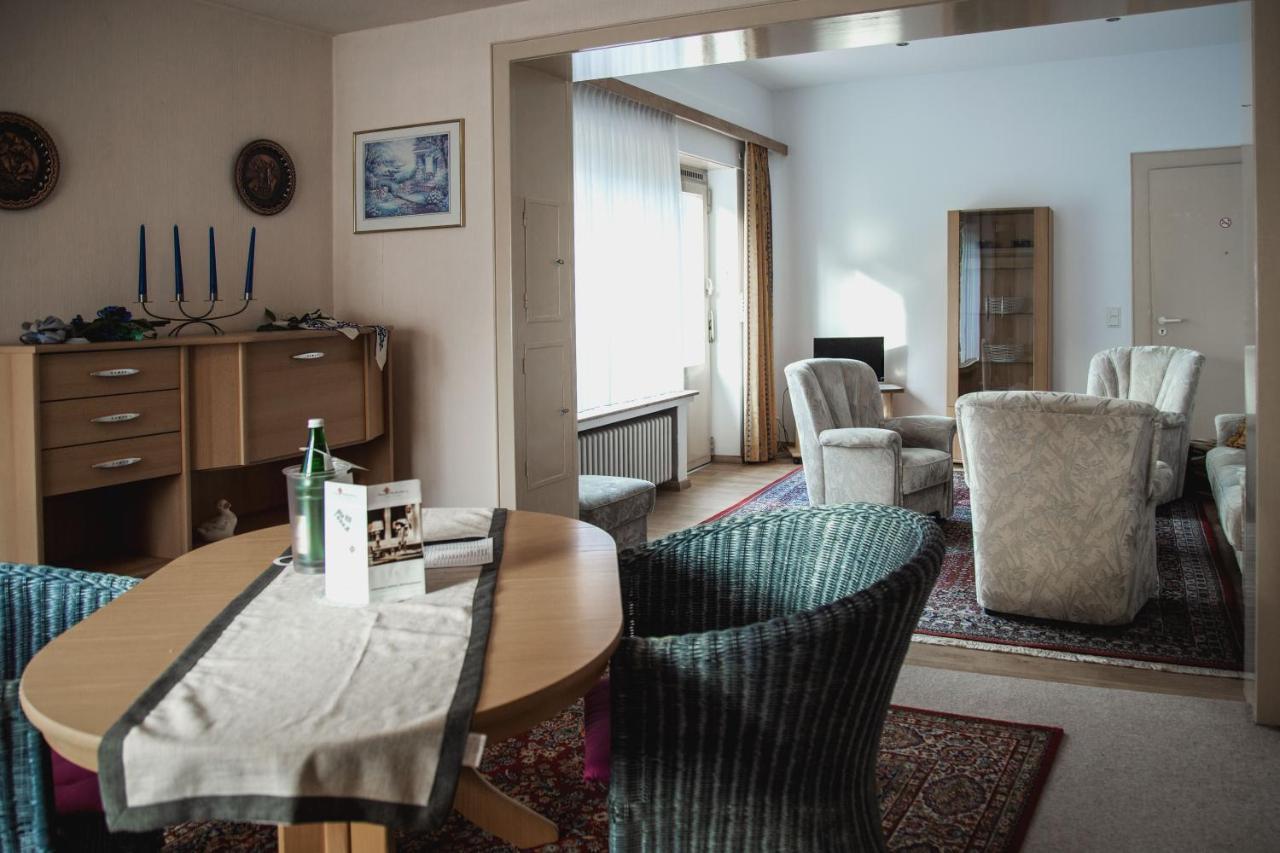 Haus Mecklenburg Hotel Pension Бад-Зальцуфлен Экстерьер фото