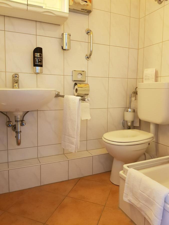 Haus Mecklenburg Hotel Pension Бад-Зальцуфлен Экстерьер фото